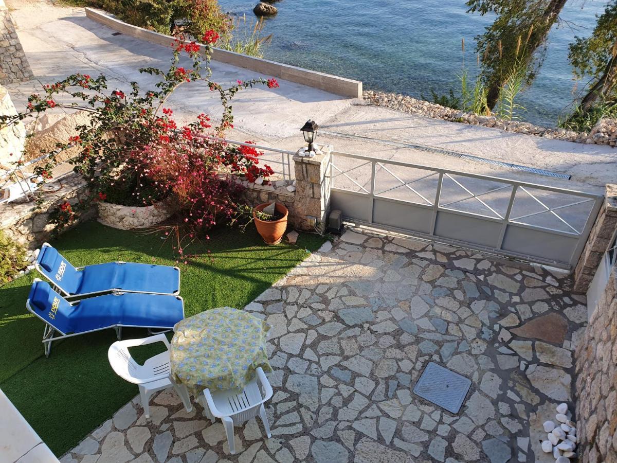 Lefkada Beach House นิเกียนา ภายนอก รูปภาพ